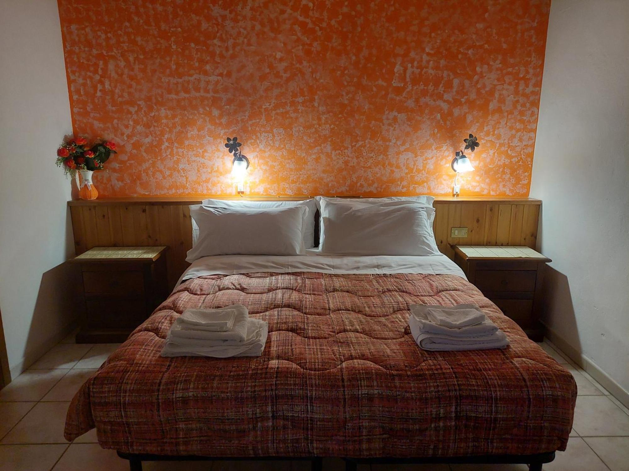 La Convenienza Bed & Breakfast Uliveto Terme Exterior photo